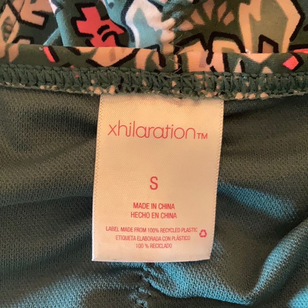 pretty patterned bikini bottoms - Picture 3 of 3